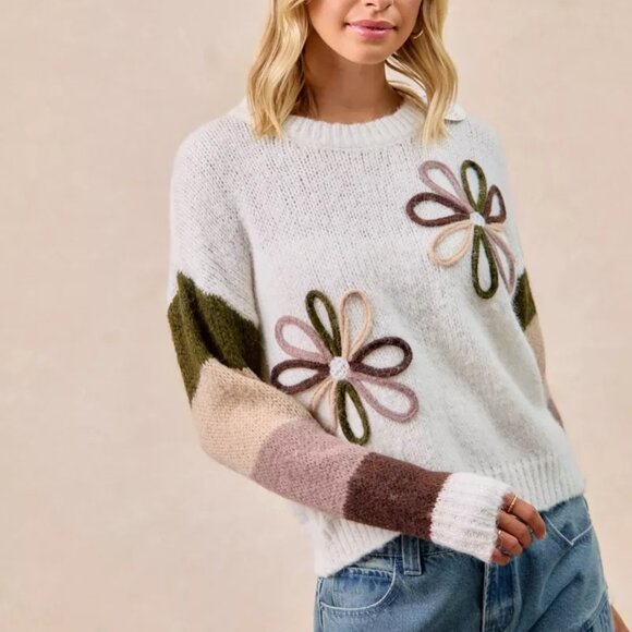 BiBi Flower Color Block Sweater - Picture 10 of 11